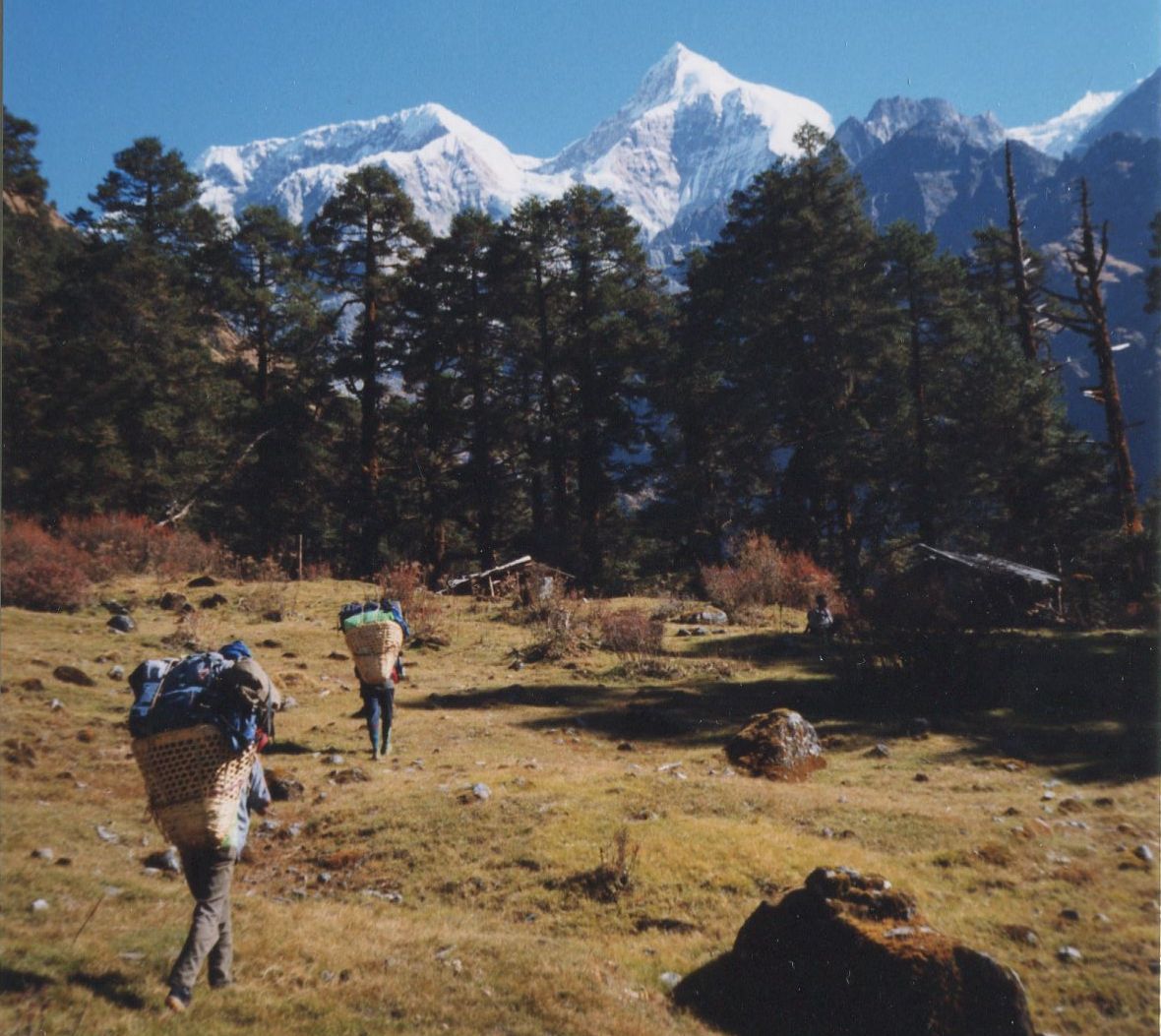 Mount Numbur from Bakangdingma Kharka above the Likhu Khola Valley