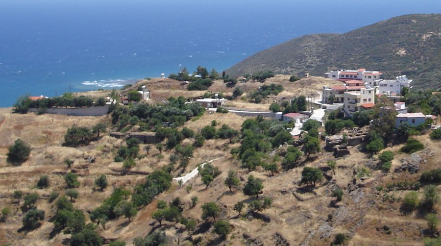 The beach at Polis campsite on Chrysochous Bay