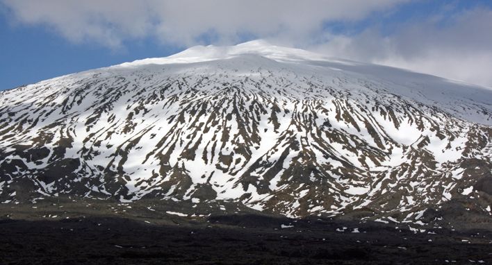 Snaefellsjokul ( 1446m, 4744ft ) in Iceland