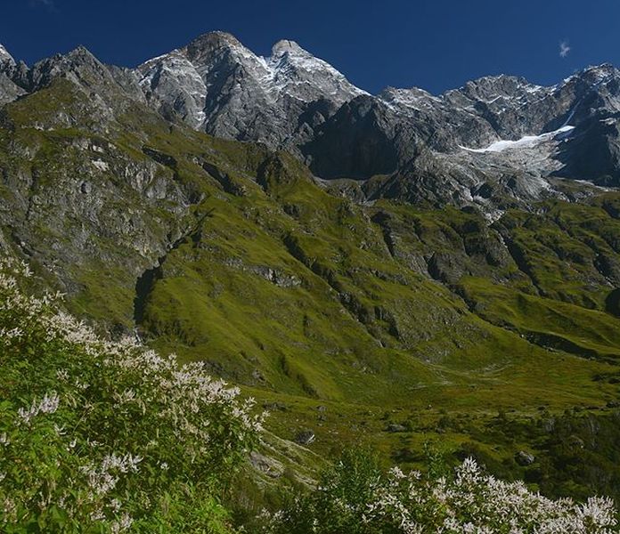 Himalayan Peaks above the Valley of Flowers