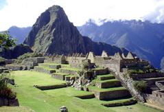 http://www.iletours.com/english/peru-hiking-adventure/inca-trail.php