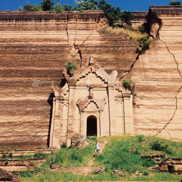 Mingun Paya near Mandalay in northern Myanmar / Burma