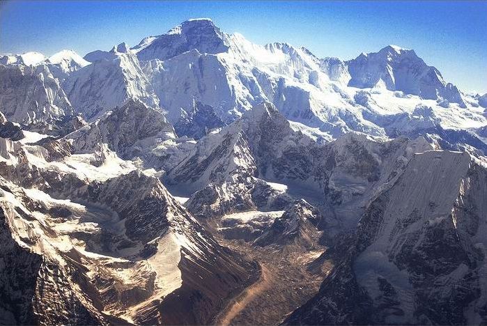 Cho Oyu aerial view