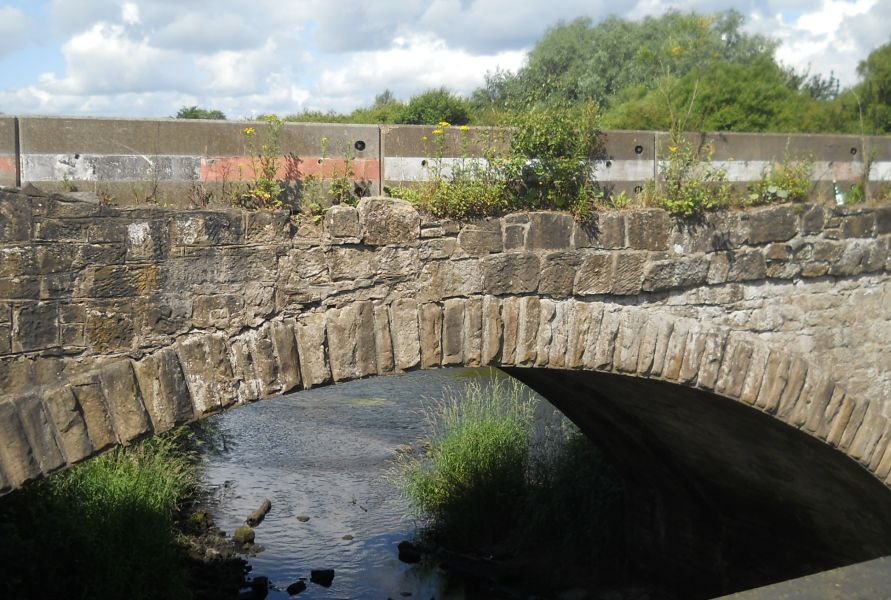 Balmuildy Road Bridge over Kelvin River