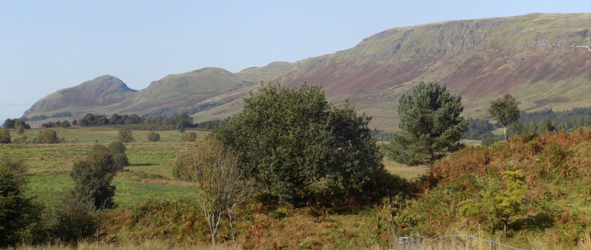 Dumgoyne in the Campsie Fells from Deil's Craig Dam