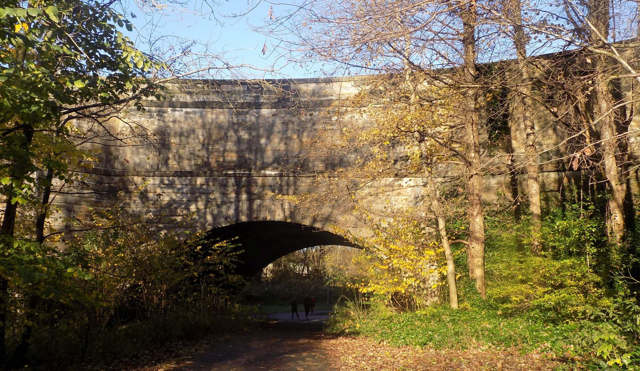 Bridge over Kelvin River in Garscube Estate