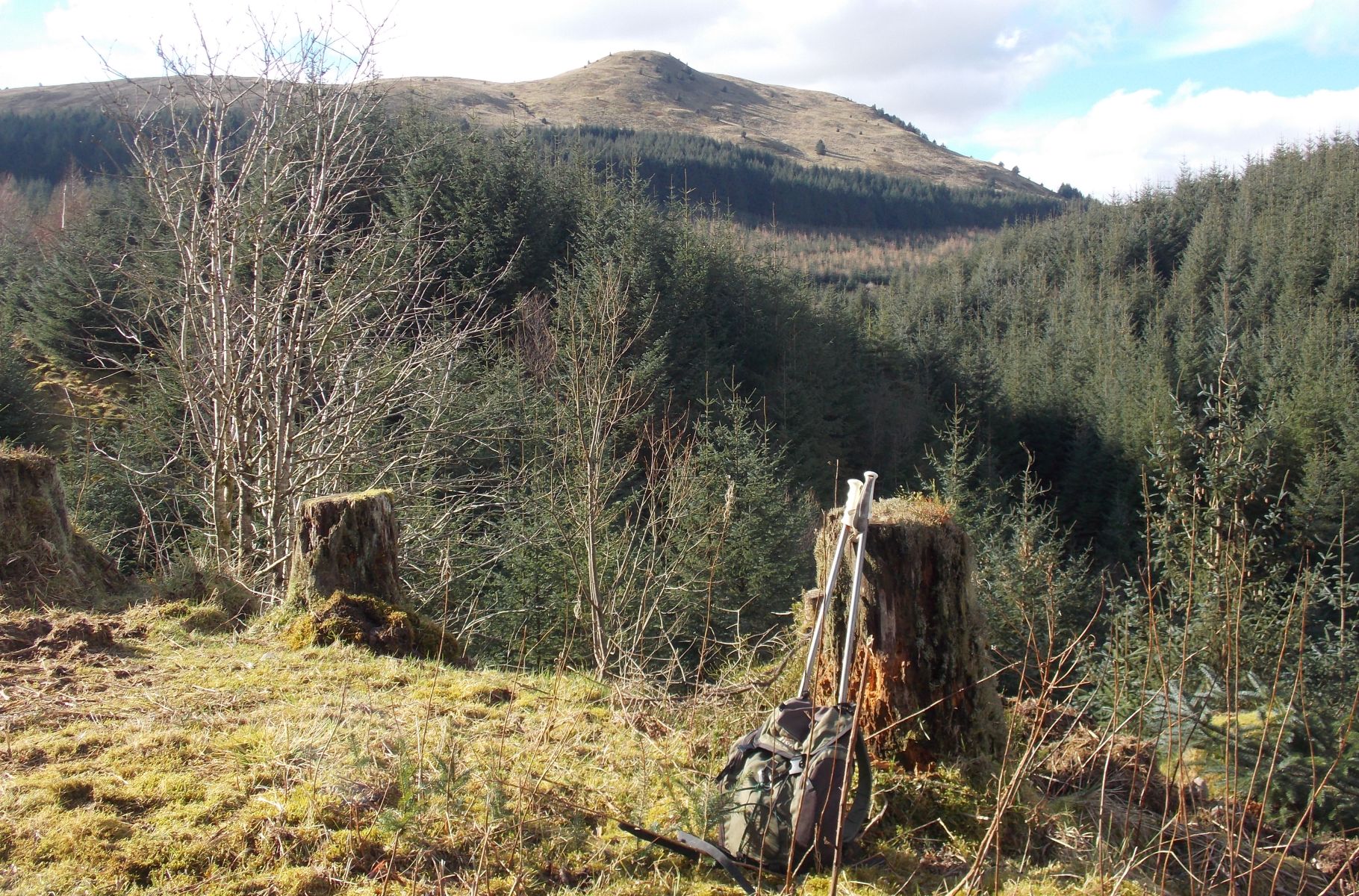 Meikle Bin above descent point for Peggie's Spout