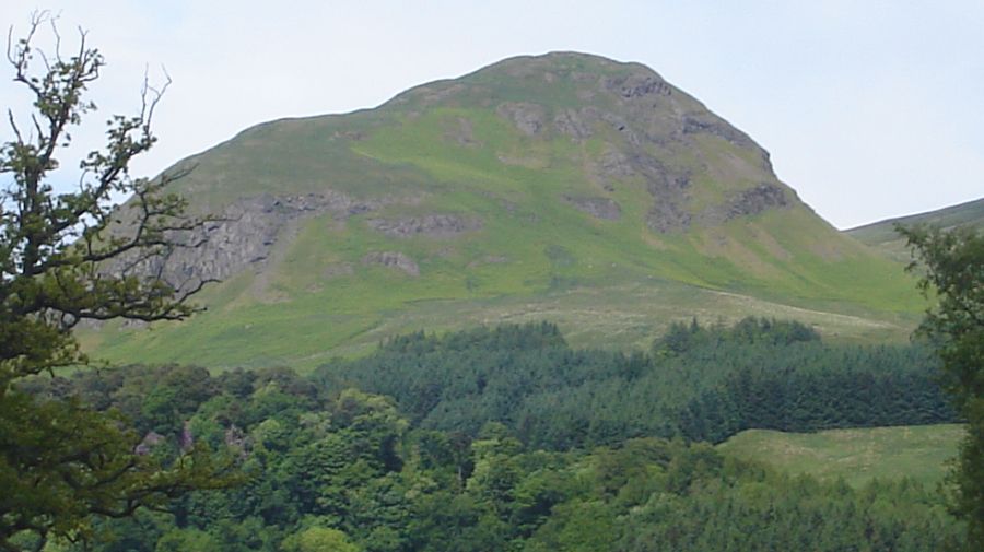 West Highland Way - Dumgoyne on route from Carbeth to Dumgoyne Distillery