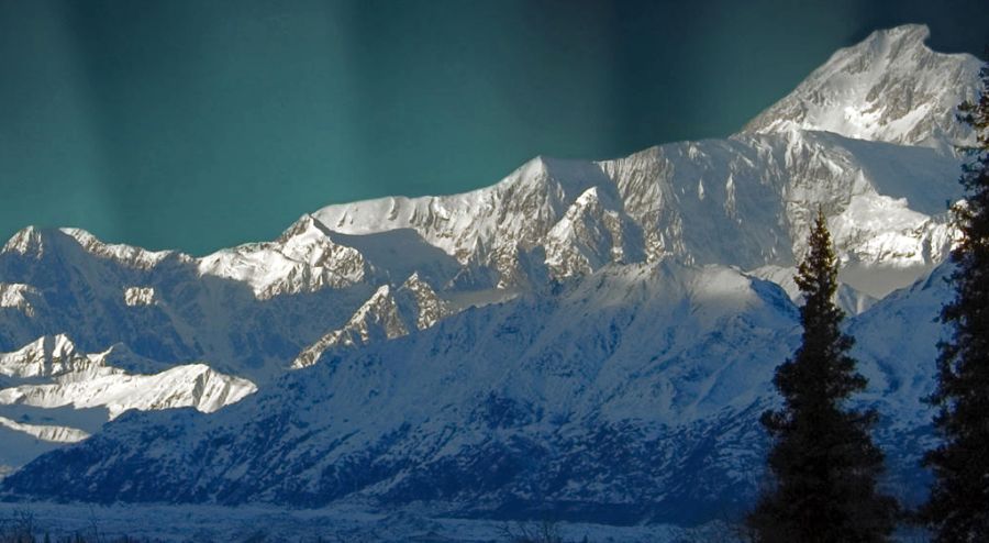 Mountains in Denali National Park in Alaska, USA