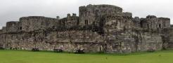 Beaumaris_Castle_2.jpg