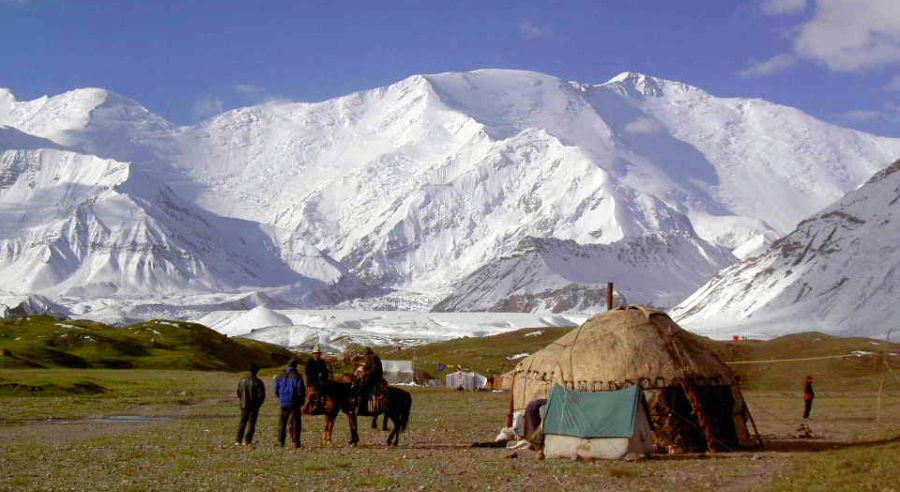 Pik Lenin in Kyrgyzstan, Central Asia